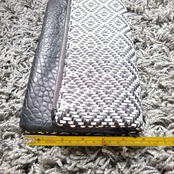 Clutch Bag Black White Vegan Faux Leather Woven Handbag - Picture 6 of 9